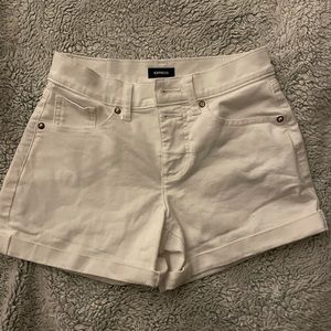 Express mid rise white shorts